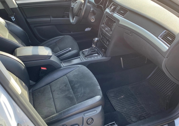 Skoda Superb cena 46600 przebieg: 263000, rok produkcji 2014 z Lublin małe 67